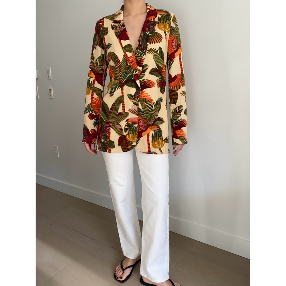 BNWT FARM Rio Tropical Cream Blazer with Green, Orange & Burgundy Print - Picture 3 of 10
